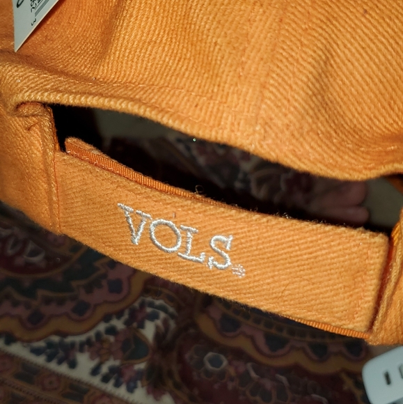 Vintage Tennessee jacket and cap bundle - Picture 5 of 14